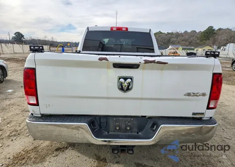 2016 Ram 1500 St z USA, uszkodzony, nr VIN 1C6RR7FG2GS193560